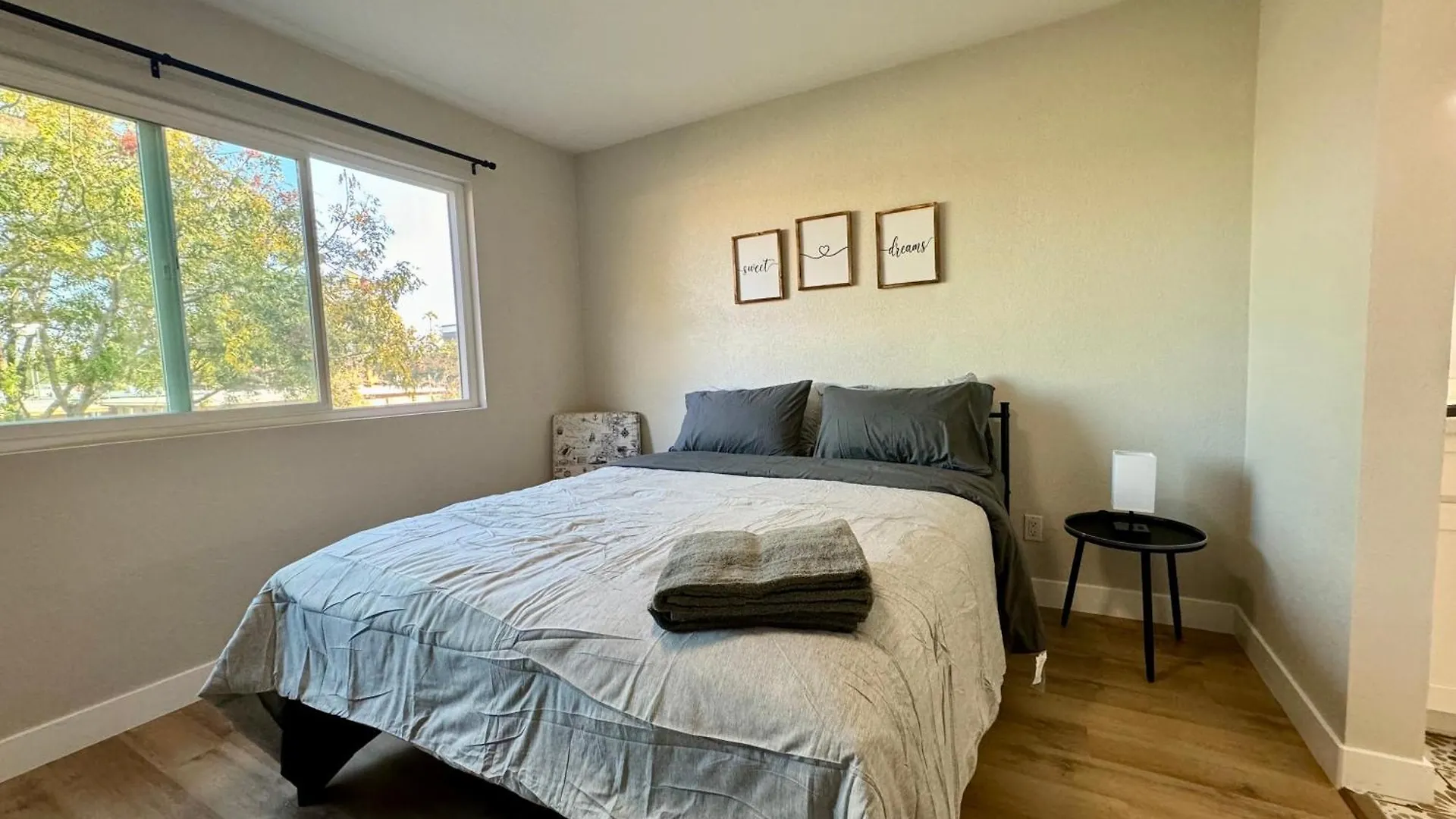 Beautifully Renovated Townhouse Lejlighed Tempe